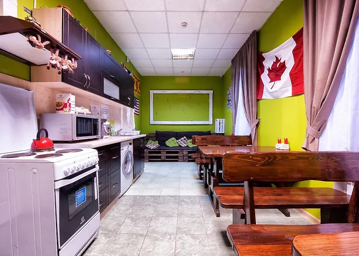 Pallet Hostel Київ